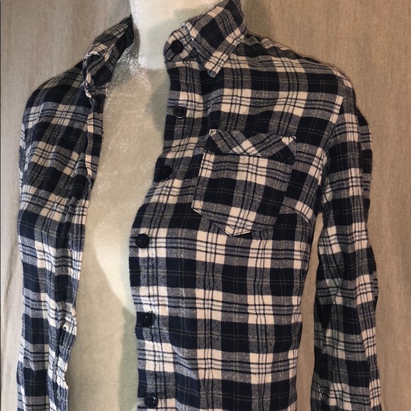 SWEET CANDY 
button down - Picture 3 of 3